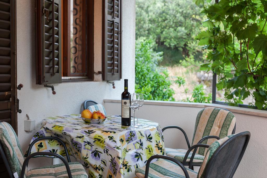 Kornelija 2 Apartman Podgora Szoba fotó