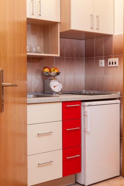 Kornelija 2 Apartman Podgora Szoba fotó