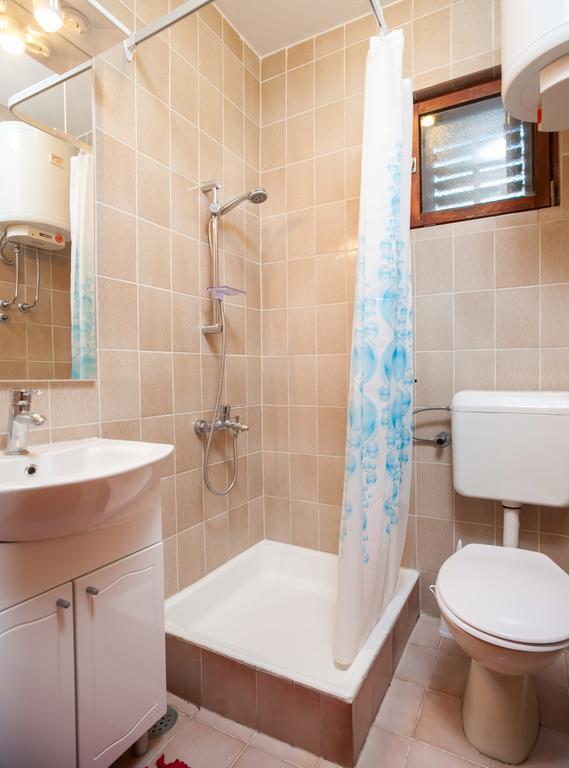 Kornelija 2 Apartman Podgora Szoba fotó