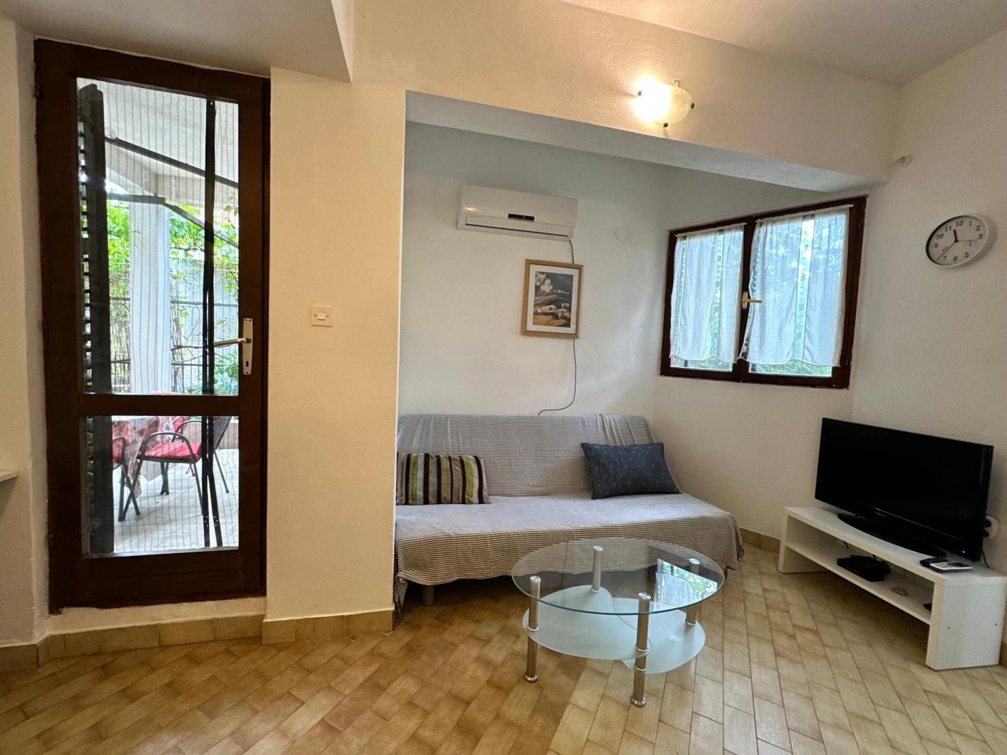 Kornelija 2 Apartman Podgora Kültér fotó