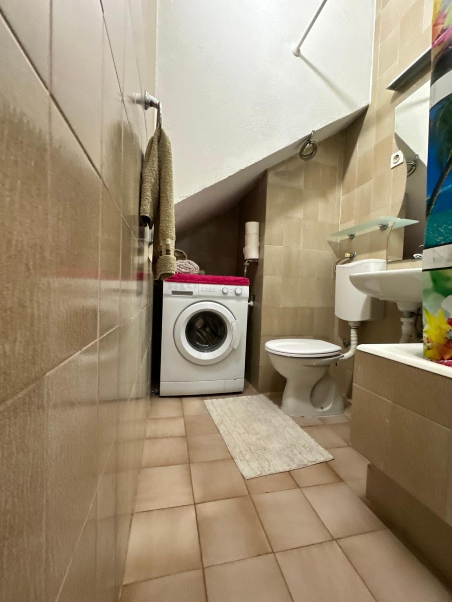 Kornelija 2 Apartman Podgora Kültér fotó
