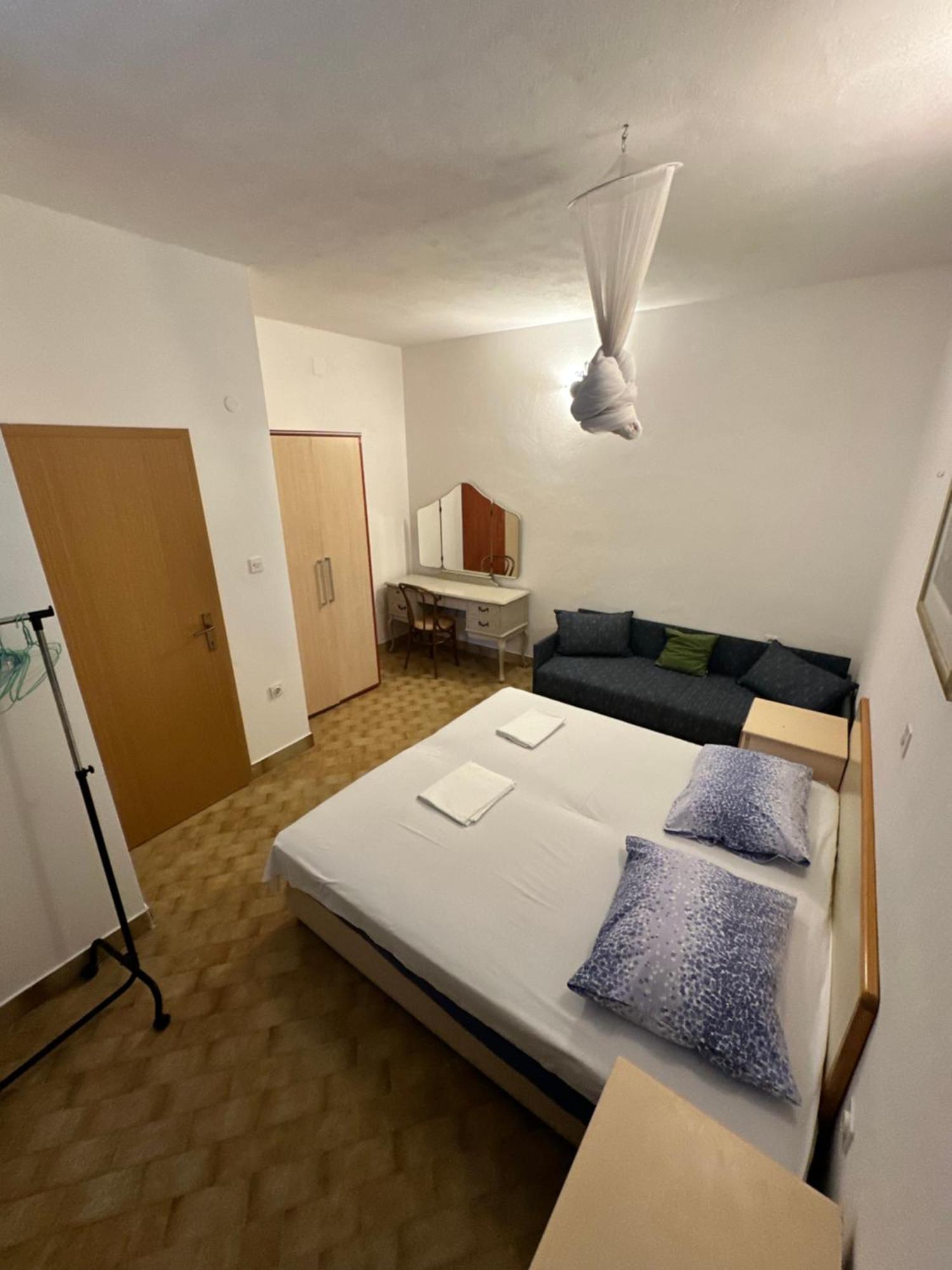 Kornelija 2 Apartman Podgora Kültér fotó